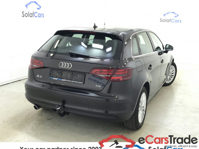 Audi A3 SB 1.6TDI AMBIENTE Navi 1/2 Leather PDC Klima #3