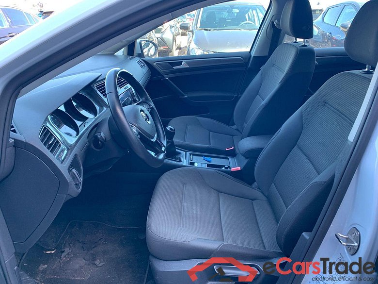 VOLKSWAGEN GOLF 1.0 TSI Comfortline #5