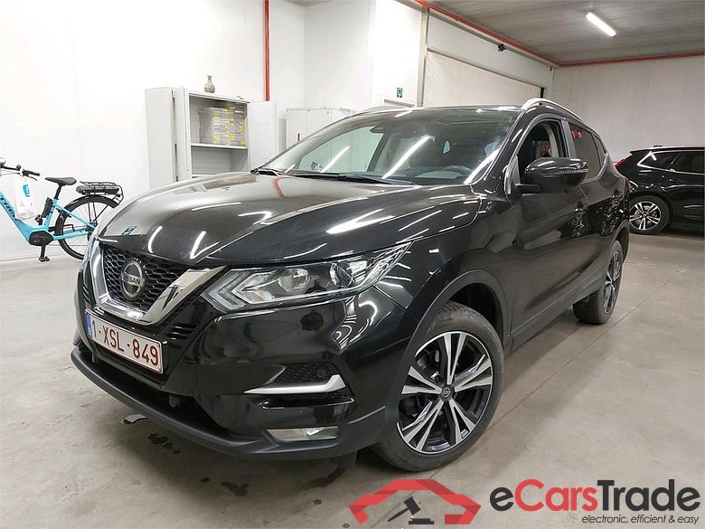 Nissan Qashqai 1.5 dCi N-Connecta Pano Navi Sport-Seats Camera 360° Klima KeylessGo PDC ...