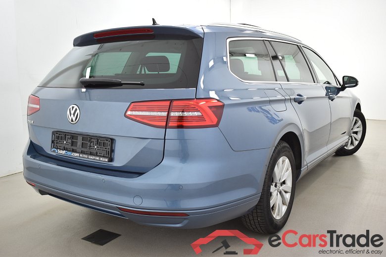 Volkswagen Passat 1.6 TDi Aut. Comfortline Pano Head-Up LED-Xenon Virtual Navi-Pro Sport-Seats Camera KeylessGo Klima PDC ... #3