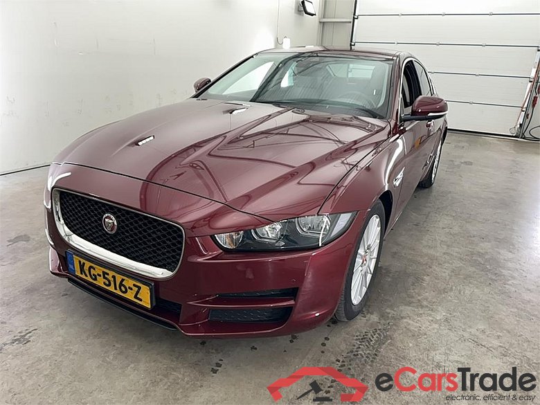 Jaguar XE Jaguar XE 2.0 E-Performance 163pk Pure 4d