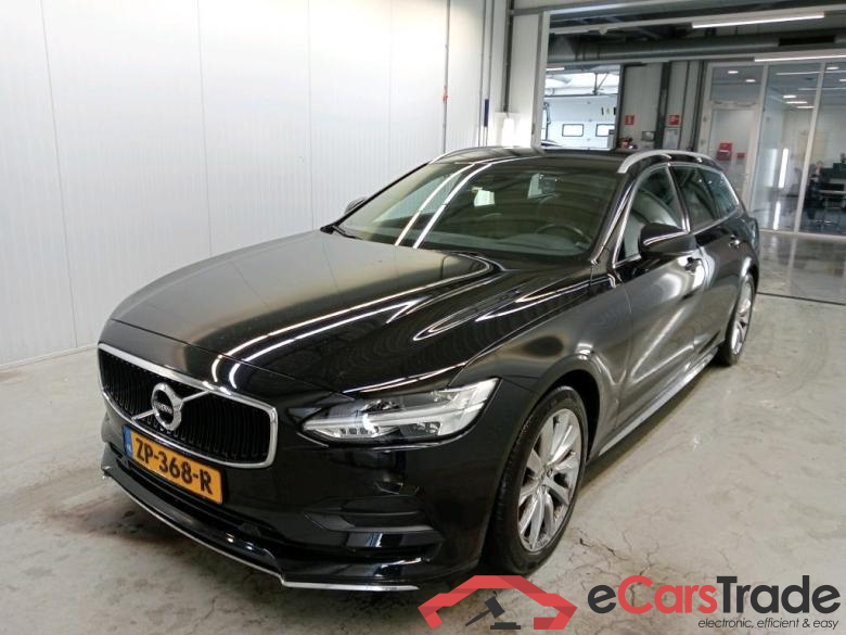 VOLVO V90 2.0 T4 Mom. Pro