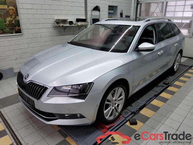 SKODA Superb Combi (3V5)(06.2015->) DE - Kb5 2.0 TDI EU6, Premium 
