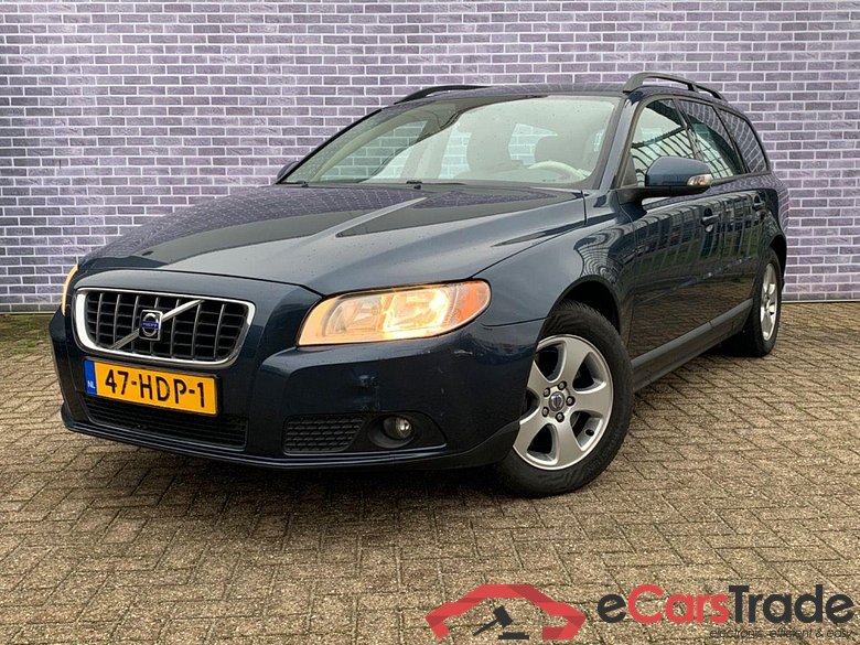 VOLVO V70 2.5FT Kinetic
