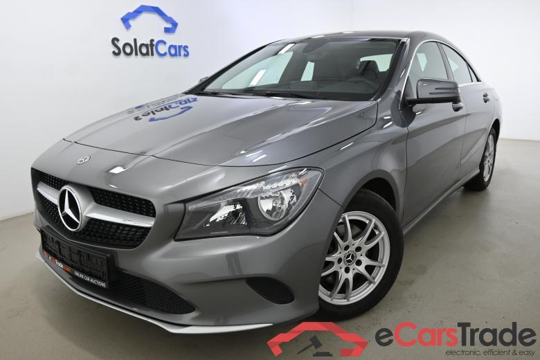 Mercedes CLA 180 d Navi 1/2 Sport-Leather KeylessGo Camera Klima PDC ... #1