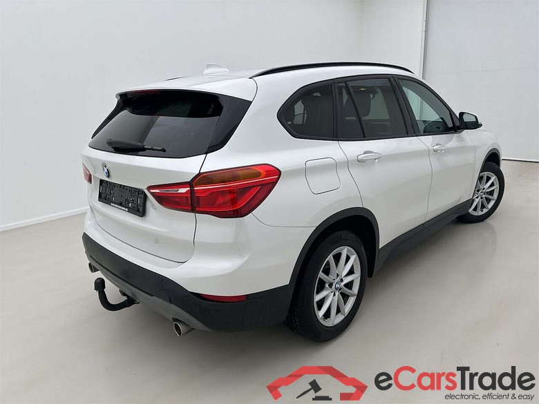 BMW X1 2.0 xDrive18d Aut. Pano Navi KeylessGo Camera Klima PDC ... #3