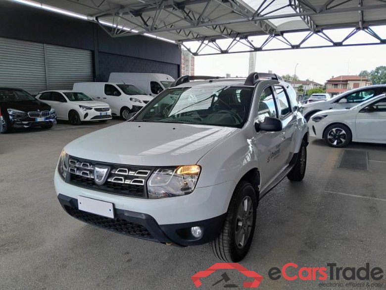 Dacia 2 DACIA DUSTER / 2013 / 5P / FUORISTRADA 1.5 DCI 110CV SeS E6 4X4 LAUREATE N1 #1