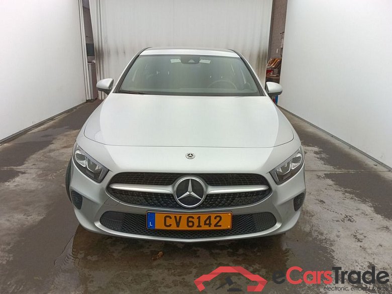 MERCEDES CLASSE A (W177) A 250 e PHEV 160 Business Solution 5d