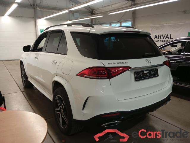 Mercedes GLE ´18 GLE -Klasse GLE 350 de 4Matic (167.117)AMG 2.0 AMG Line 235KW AT9 E6d #2