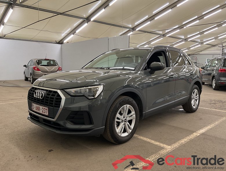 AUDI Q3 Audi Q3  Business edition 35 TDI  110(150) kW(ch) S tronic #1