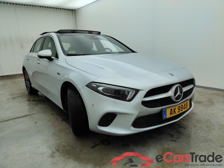 MERCEDES CLASSE A (W177) A 250 e PHEV 160 Business Solution 5d #2