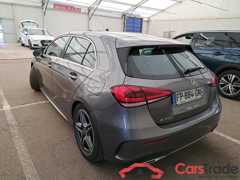 Mercedes A 200 AMG Line 7G-DCT MERCEDES-BENZ Classe A Compact / 2018 / 5P / Berline A 200 AMG Line 7G-DCT #2