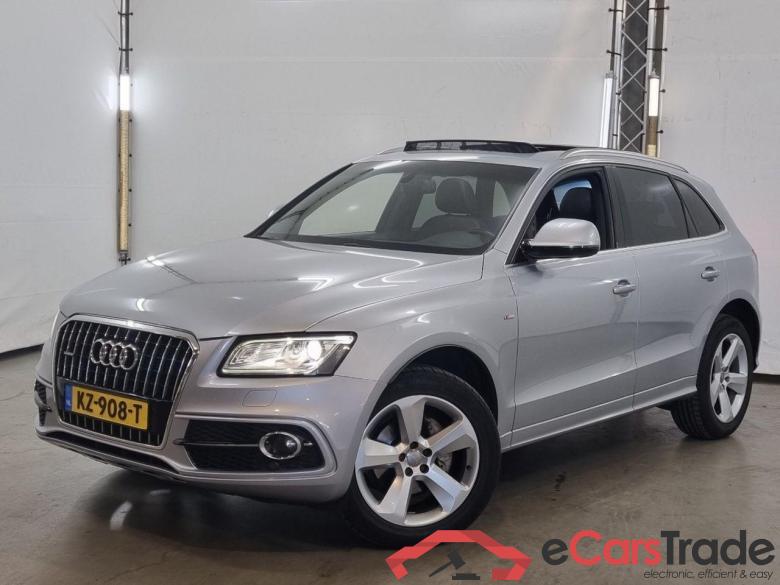 AUDI Q5 2.0 TFSI quattro Adrenalin Sport