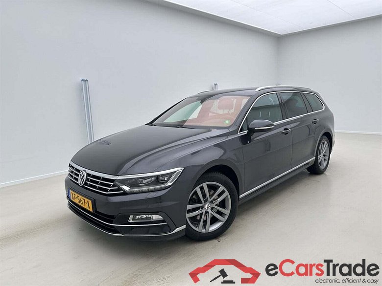 VOLKSWAGEN Passat Variant 1.5 TSI High Business R DSG