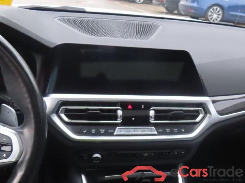 BMW 3-Serie Touring ´18 Baureihe 3 Touring 330 e M Sport 2.0 185KW AT8 E6d #6