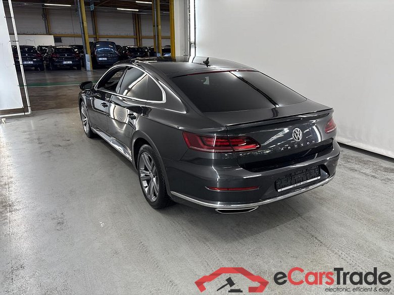 VOLKSWAGEN ARTEON 2.0 TDi SCR R-Line (EU6.2) Travel Drive #3