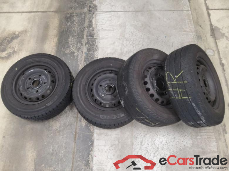 Ford Transit Custom ´12 Transit Custom Kombi / Tourneo Custom 310 L2 Trend 2.0 TDCi 96KW MT6 E6