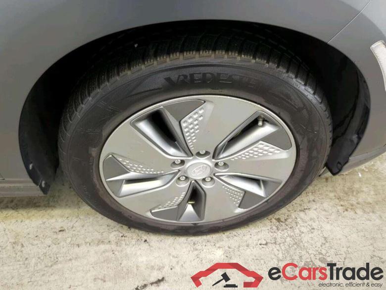 HYUNDAI Kona EV Premium 64 kWh #4