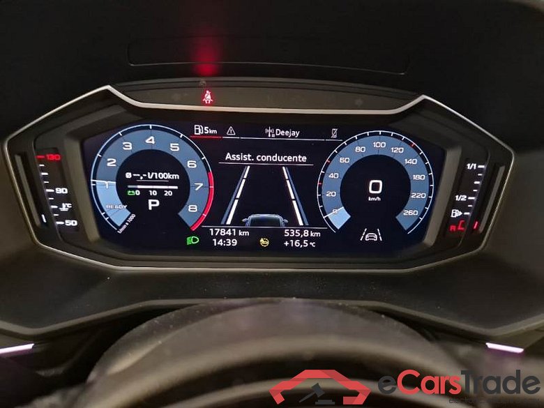 Audi 4 AUDI A1 CITYCARVER / 2018 / 5P / BERLINA 30 TSI S TRONIC CITYCARVER ADMIRED #4