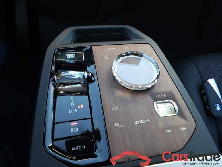 BMW Baureihe iX (I20)(07.2021->) DE - SUV5 xDrive50, xDrive50 Sport, 2021 - 2024 #6