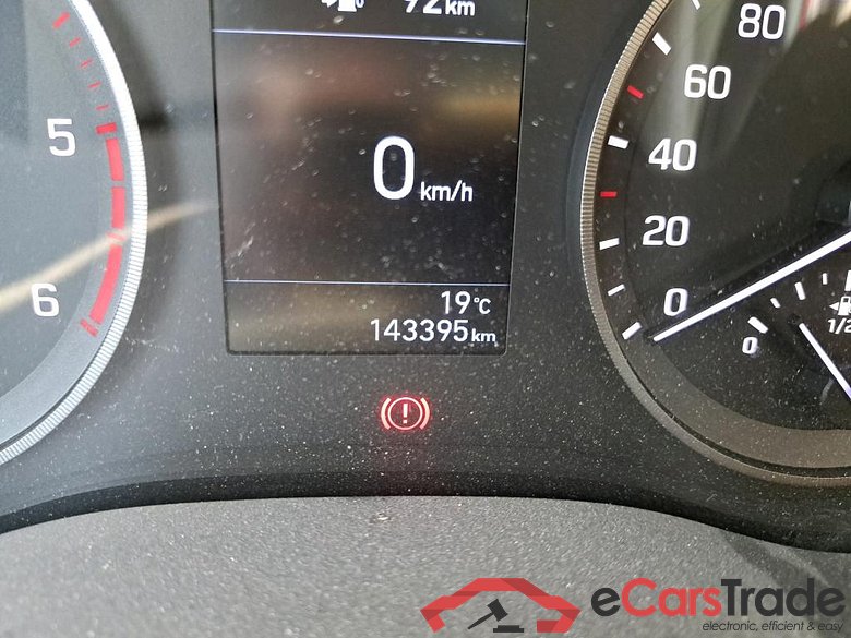 Hyundai 1.6 CRDI 85kW (116CV) 48V SLE 4X2(SP)(SL) HYUNDAI Tucson / 2018 / 5P / todoterreno 1.6 CRDI 85kW (116CV) 48V SLE 4X2(SP)(SL) #5