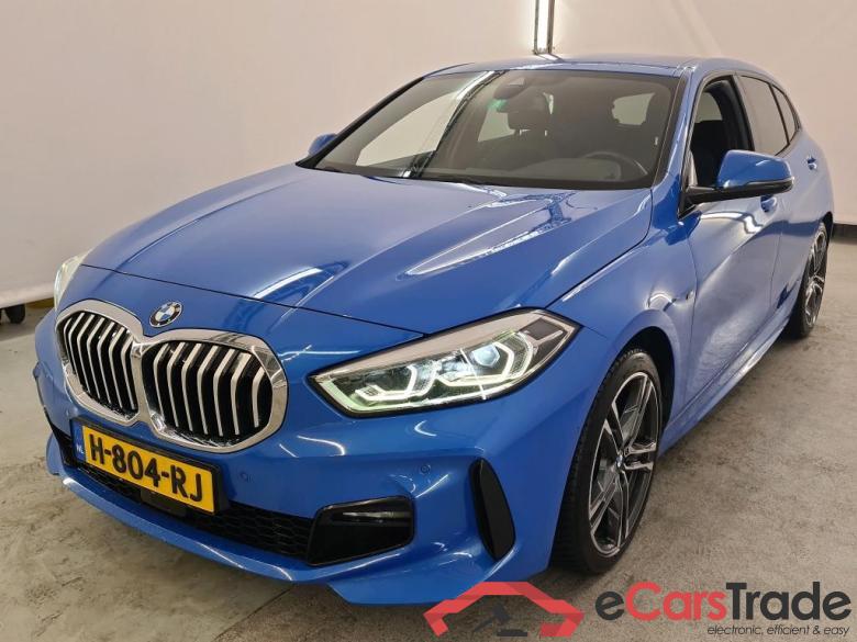 BMW 1 Serie '19 BMW 1 Serie 118iA Corporate Executive 5d #1