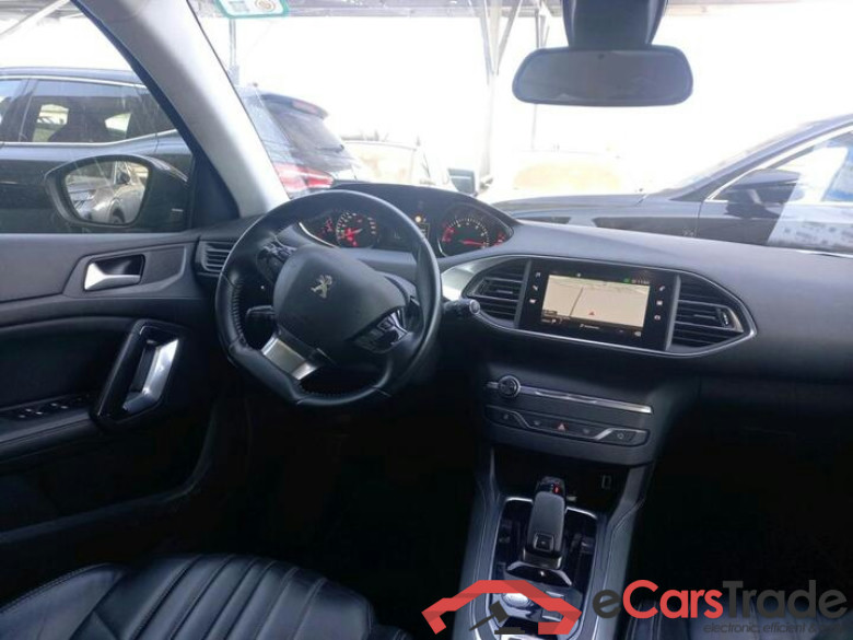 Peugeot 308 1.2 PureTech Allure Aut. Navi Sport-Leather KeylessGo Klima PDC ... #5
