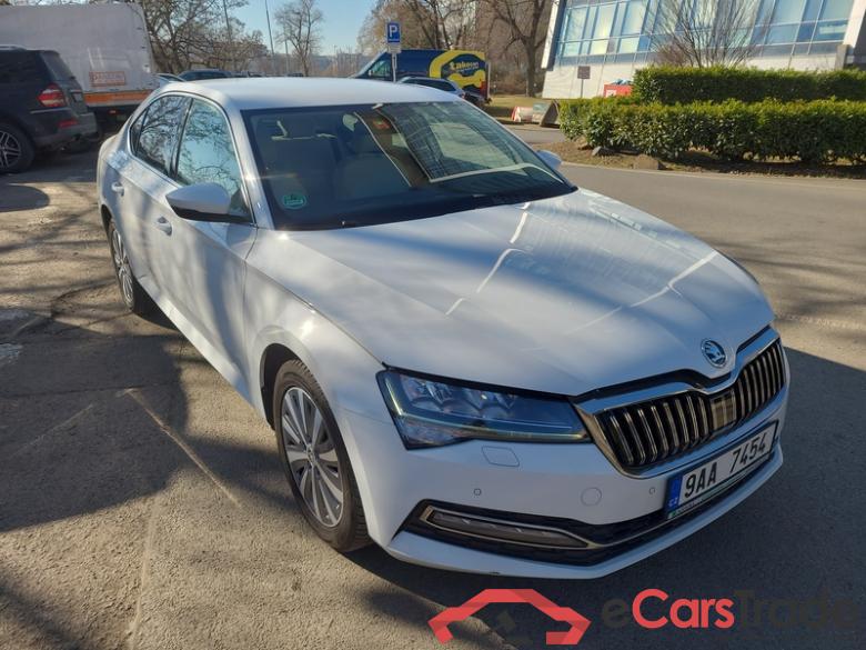 Skoda  Superb (3V3)(2015) Superb 2.0TSI 206 Style 4x4 AT #3