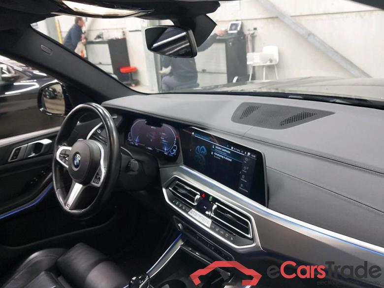 BMW - BMW X5 xDrive45e 394PK M Sport Pack Travel & Vernasca Heated Seats & Driving Assistant Pro & Comfort Access & Parking Assistant Plus & 20 Inch * HYBRID * #3
