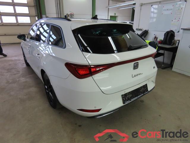Seat Leon ST ´20 Leon Sportstourer FR 2.0 TDI 110KW AT7 E6dT #2