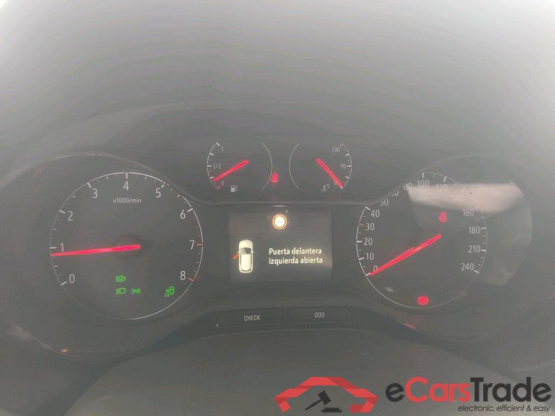 Opel 1.5 CDTi Opel 2020 Grandland X Design Line 1.5 130CV MT6 E6dT #4