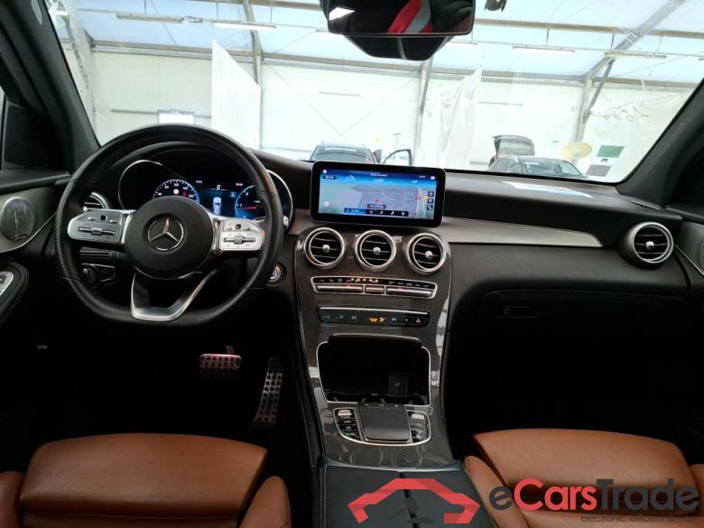 Mercedes GLC 220 d AMG Line 4Matic MERCEDES-BENZ GLC / 2019 / 5P / SUV GLC 220 d AMG Line 4Matic #5