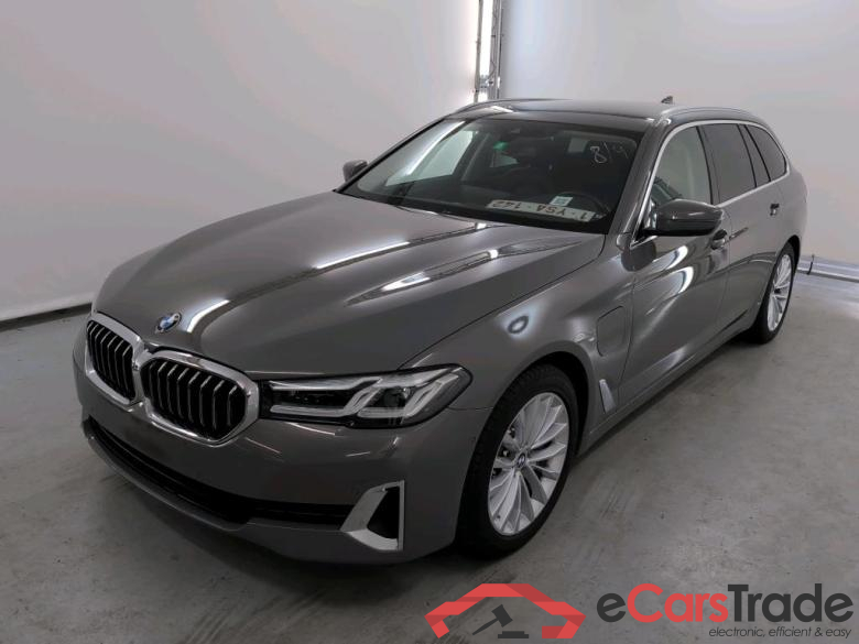 BMW 5 SERIES TOURING 2.0 530E TOURING AUTO Driving Assistant Safety