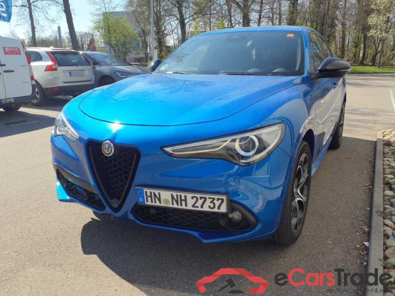 Alfa_romeo Veloce Q4 Stelvio 2.2 Diesel 16V AT8 Q4 Veloce #1