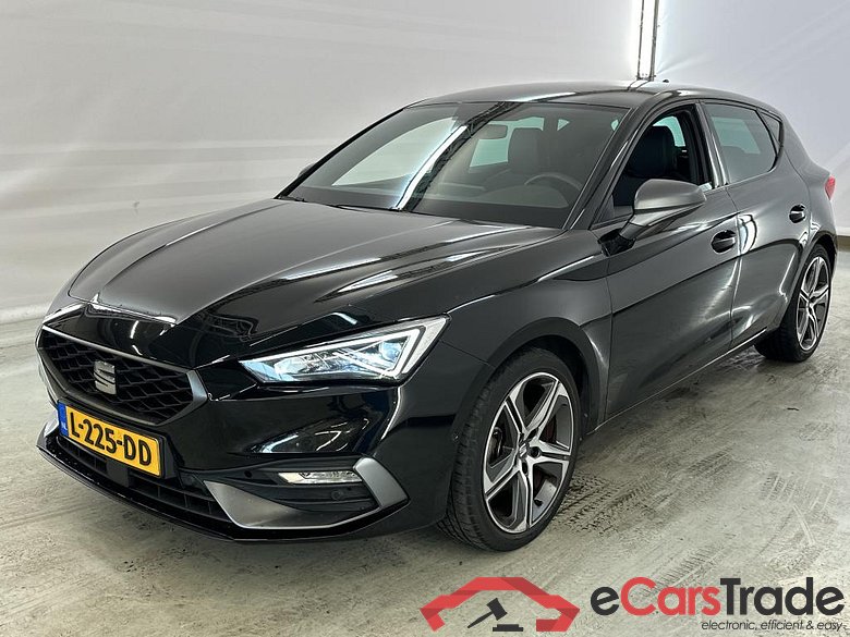 Seat Leon '20 SEAT Leon 1.5 eTSI FR Business Intense DSG 5d