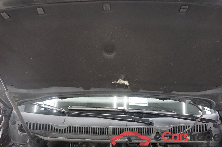 Volkswagen Touran ´15 Touran Comfortline BMT/Start-Stopp 2.0 TDI 110KW AT7 E6d #1