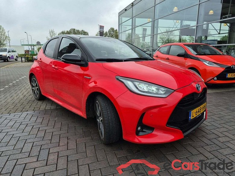 TOYOTA YARIS 1.5 Hybrid Launch Edition #2