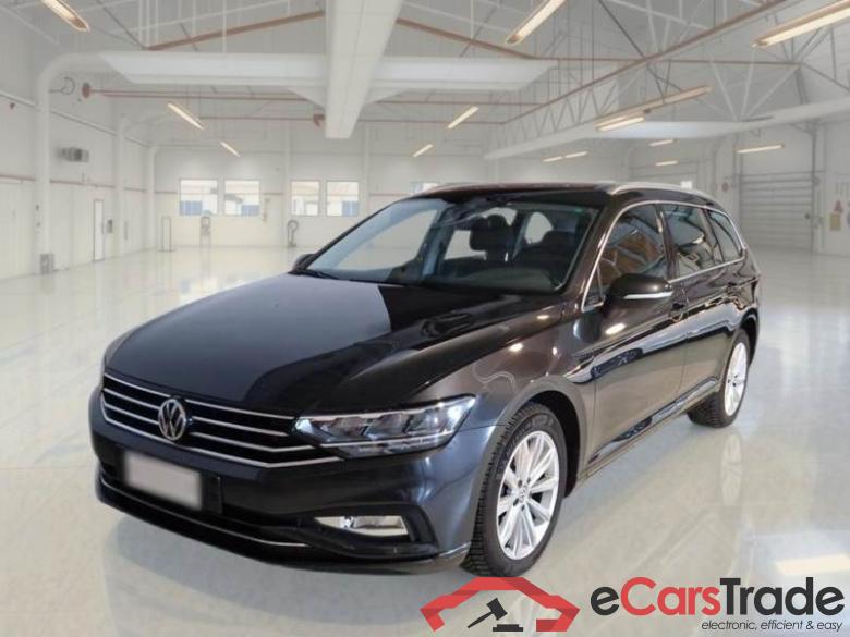 Volkswagen 8 VOLKSWAGEN PASSAT / 2019 / 5P / STATION WAGON VAR. 2.0TDI SCR EVO 110KW BUSIN. BMT DSG #1