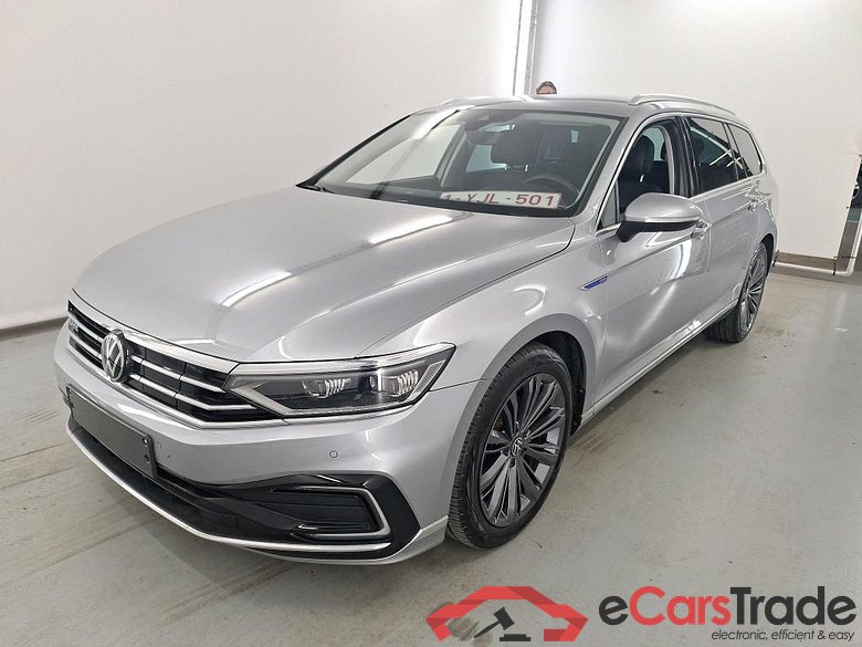 VOLKSWAGEN PASSAT VARIANT GTE - 2020 1.4 TSI PHEV GTE Business DSG Design & Comfort Easy Open #1