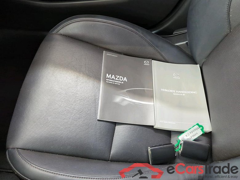 Mazda CX-30 '19 Mazda CX-30 E-SKYACTIV-X 186 Luxury 5d #3