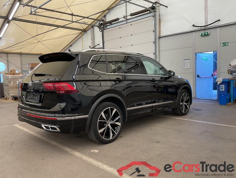 VOLKSWAGEN Tiguan Allspace R-Line Business Premium 2.0 TDI SCR 110 kW (150 ch) 7 vitesses DSG #2