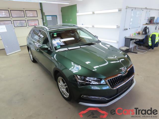 Skoda Superb Wagon ´15 Superb Combi Scout 4x4 2.0 TDI 140KW AT7 E6dT #4