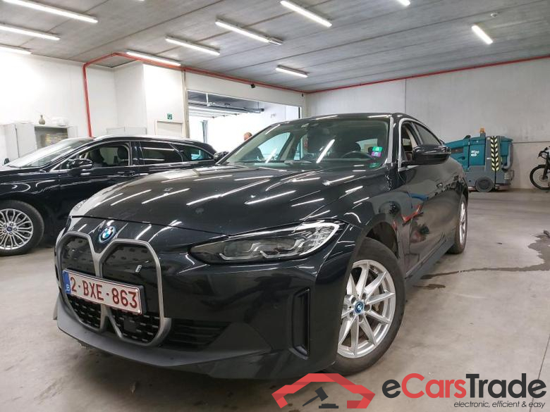 BMW I - BMW I4 eDrive40 340PK Business Edition Pack Business With Vernasca Leather & Comfort Pack & Power Sunroof & Foldable Towing Hook  * ELECTRIC *