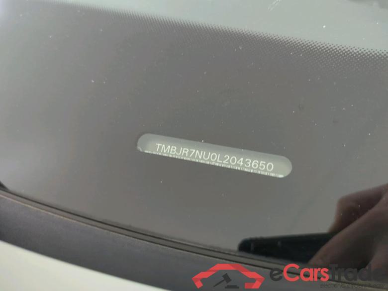 SKODA Karoq 110 kW #3