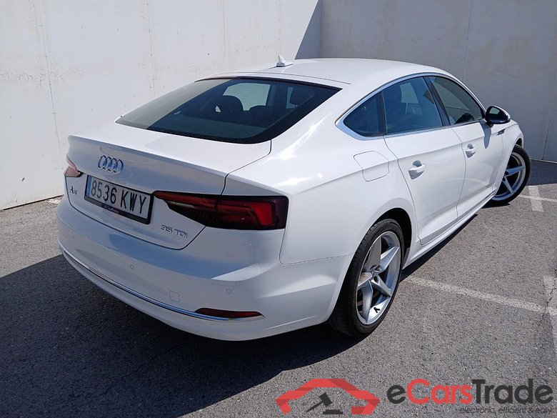 Audi Sport 35 TDI 110kW S tronic Sportback AUDI A5 / 2016 / 5P / berlina con portón Sport 35 TDI 110kW S tronic Sportback #2
