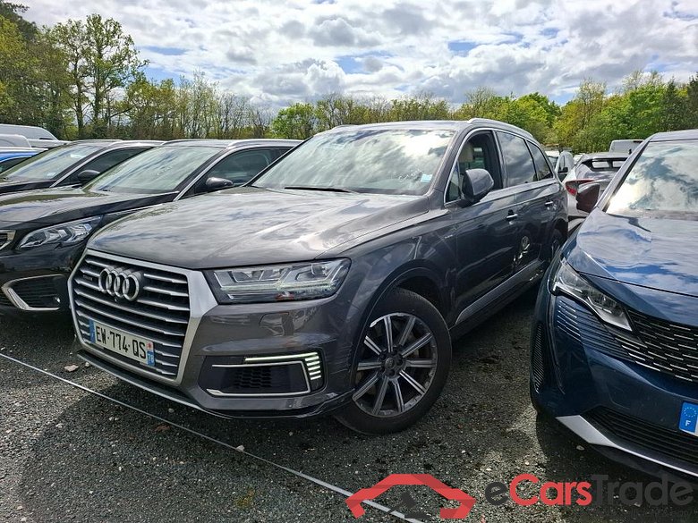 Audi 3.0 TDI e-tron 373ch quattro tip Avus AUDI Q7 5p SUV 3.0 TDI e-tron 373ch quattro tip Avus