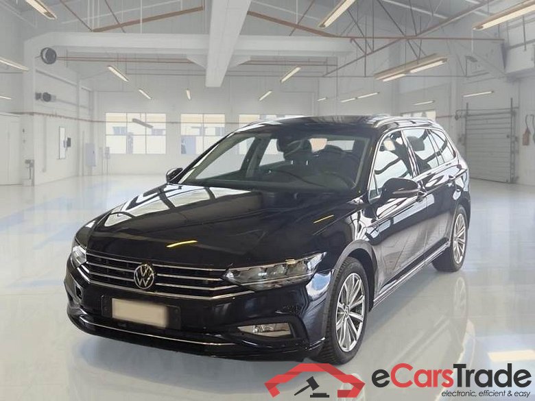 Volkswagen 17 VOLKSWAGEN PASSAT / 2019 / 5P / STATION WAGON VAR. 2.0TDI SCR EVO 110KW BUSINESS DSG #1