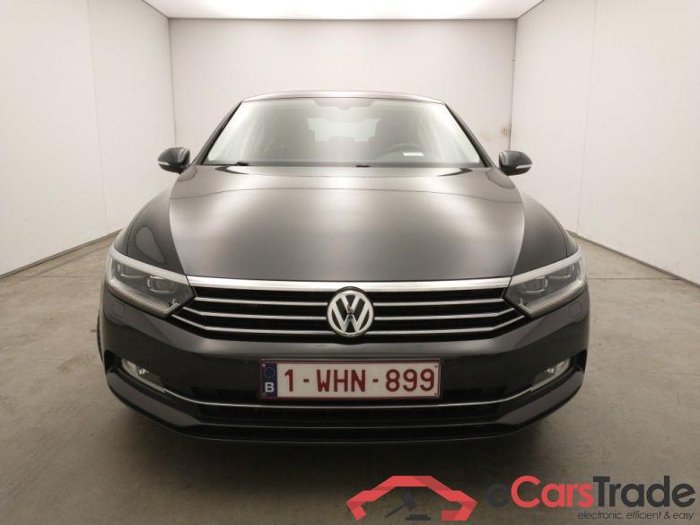 Volkswagen Passat 1.5 TSI OPF Comfortline Business 4d #1