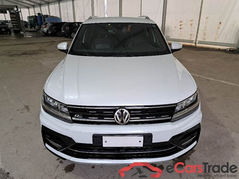 Volkswagen 56 VOLKSWAGEN TIGUAN / 2016 / 5P / SUV 2.0 TDI SCR 110KW SPORT BMT 4MOTION DSG #6