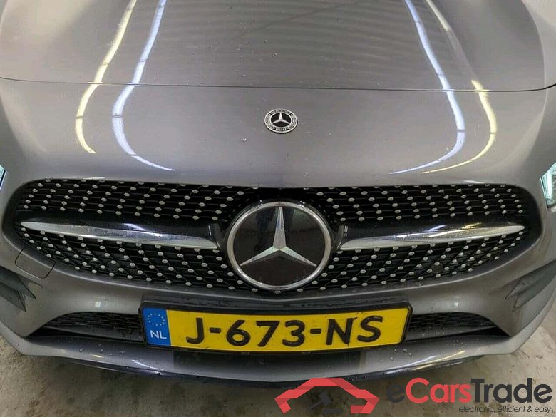 MERCEDES-BENZ A-klasse 250 e Bns Sol. AMG #4